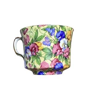 Royal Winton Sweet Pea Teacup Vintage Multicolor Fair Chintz Floral Bone China